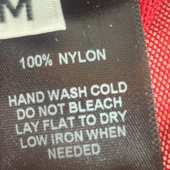 NWT Kiyonna Womens Red Sheer Ruffle Hem Tie-Front Cape M MEDIUM - Picture 7 of 8